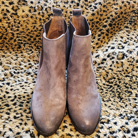 welling chelsea boot
